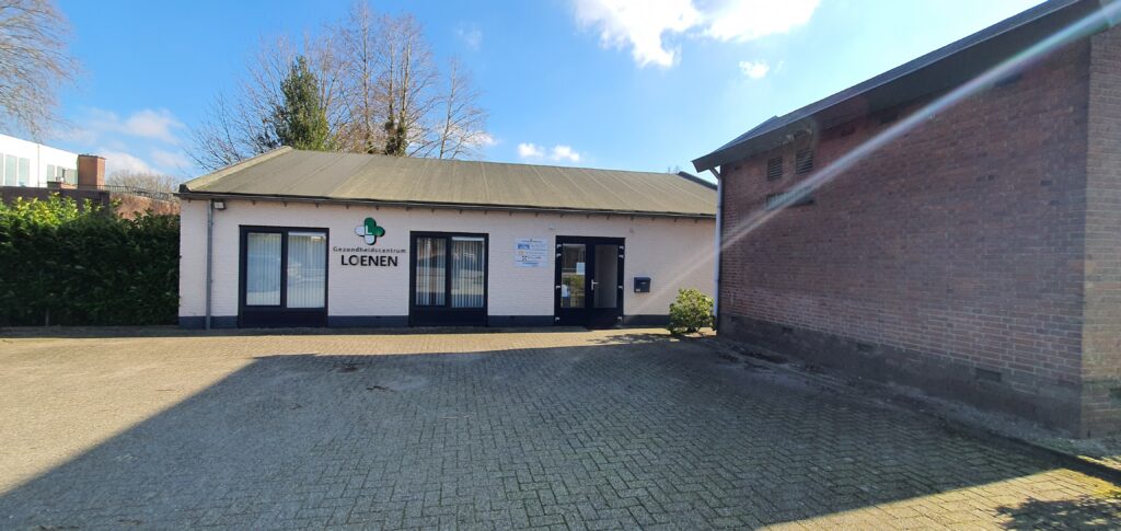 Parkeerplaats en buitenkant